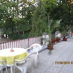 Hostel Hotel Uran *