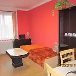 Hotel Uran *